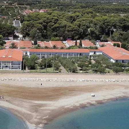 فندق Estival Eldorado كامبريلس