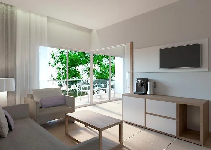 Estival Eldorado Hotel 4*